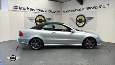 Lot 552 - 2007 MERCEDES CLK280 SPORT AUTO