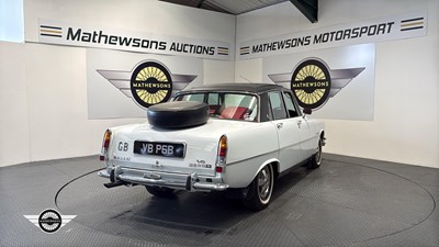 Lot 398 - 1972 ROVER 3500