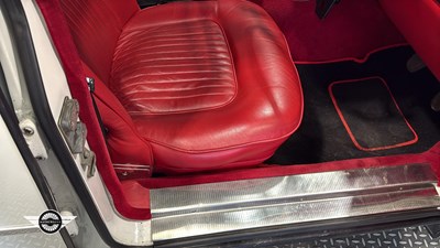 Lot 398 - 1972 ROVER 3500