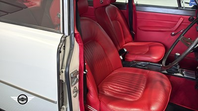 Lot 398 - 1972 ROVER 3500