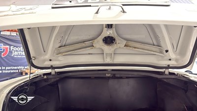Lot 398 - 1972 ROVER 3500