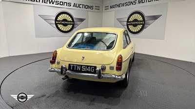 Lot 637 - 1969 MG C GT