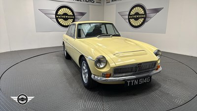 Lot 637 - 1969 MG C GT