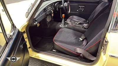 Lot 637 - 1969 MG C GT