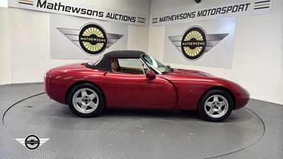 Lot 166 - 1992 TVR GRIFFITH