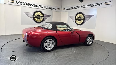 Lot 166 - 1992 TVR GRIFFITH