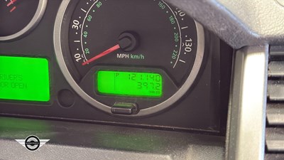 Lot 858 - 2005 LAND ROVER R-ROVER SPT V8SC 1ST ED