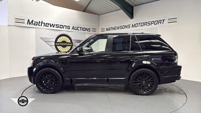 Lot 858 - 2005 LAND ROVER R-ROVER SPT V8SC 1ST ED