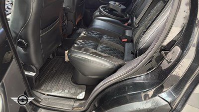 Lot 858 - 2005 LAND ROVER R-ROVER SPT V8SC 1ST ED