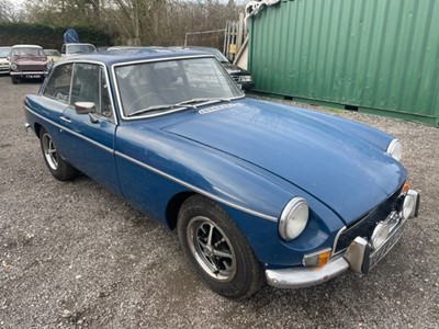 Lot 92 - 1971 MG B GT