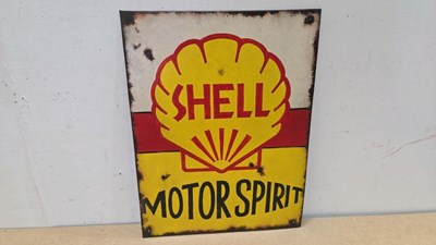 Lot 437 - METAL HAND-PAINTED SHELL MOTOR SPIRIT SIGN 20" X 15"