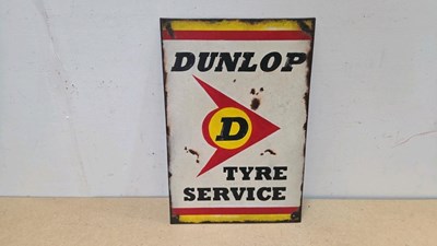 Lot 777 - METAL HAND-PAINTED DUNLOP STYLE SIGN 13" X 19.5" APPROX
