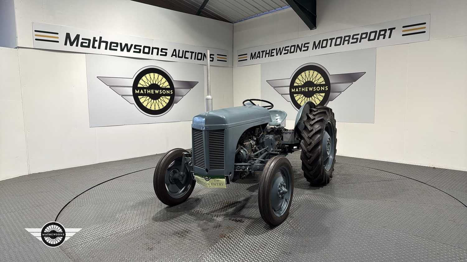 Lot 618 - 1955 FERGUSON TEF 20