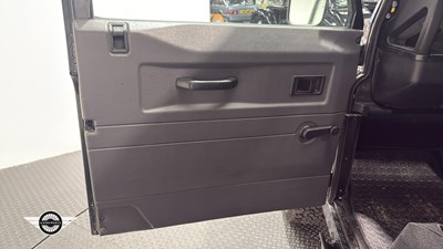 Lot 146 - 1994 LAND ROVER 90 DEFENDER TDI