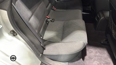 Lot 680 - 2006 SUBARU OUTBACK S