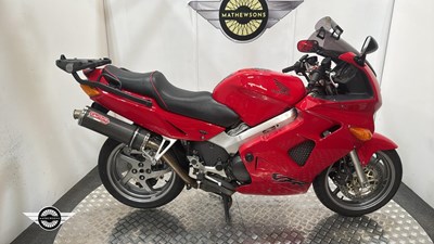 Lot 684 - 2002 HONDA VFR 800 F II
