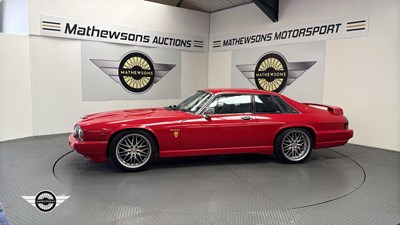 Lot 720 - 1989 JAGUAR XJ-S AUTO