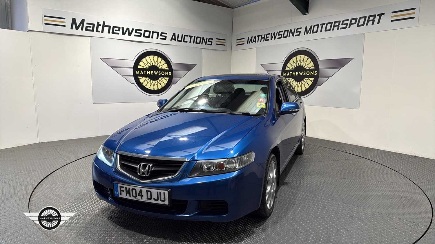 Lot 705 - 2004 HONDA ACCORD VTEC SE AUTO