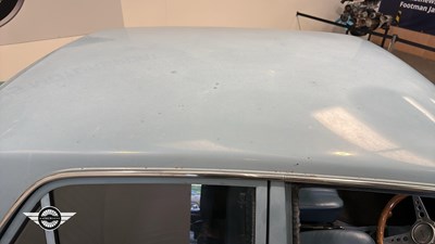 Lot 422 - 1969 FORD CORTINA DE LUXE