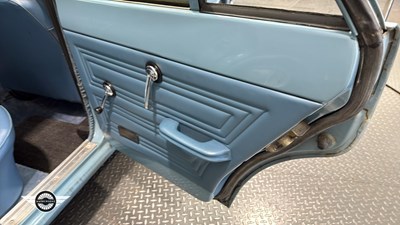 Lot 422 - 1969 FORD CORTINA DE LUXE