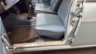 Lot 422 - 1969 FORD CORTINA DE LUXE