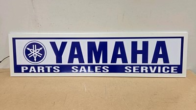 Lot 803 - YAMAHA LIGHT UP SIGN 47" X 12"