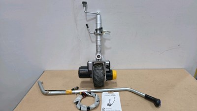 Lot 401 - ROCKWOOD 12V MOTORISED JOCKEY WHEEL