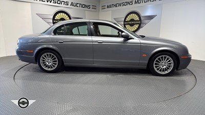 Lot 780 - 2007 JAGUAR S-TYPE XS V6 AUTO