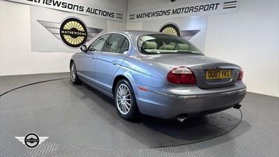 Lot 780 - 2007 JAGUAR S-TYPE XS V6 AUTO