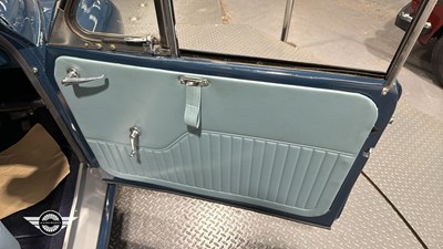 Lot 786 - 1968 MORRIS MINOR TRAVELLER