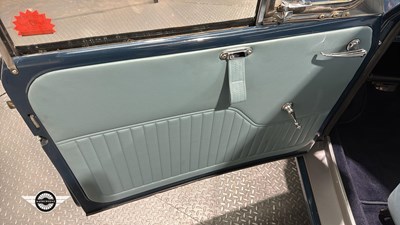 Lot 786 - 1968 MORRIS MINOR TRAVELLER