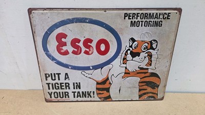 Lot 507 - ESSO PUT A TIGER IN YOUR TANK REPRO TIN SIGN 16" X 10"