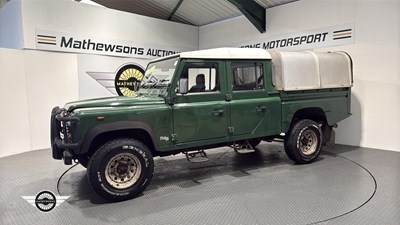 Lot 318 - 2002 LAND ROVER DEFENDER 130 TD5