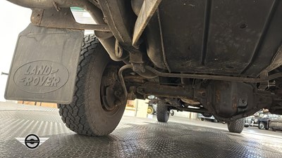 Lot 318 - 2002 LAND ROVER DEFENDER 130 TD5