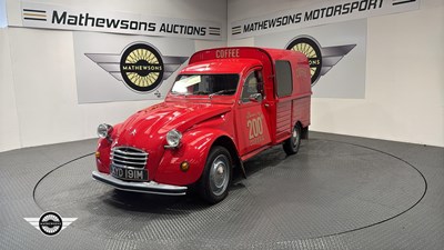 Lot 866 - 1973 CITROEN FOURGONETTE