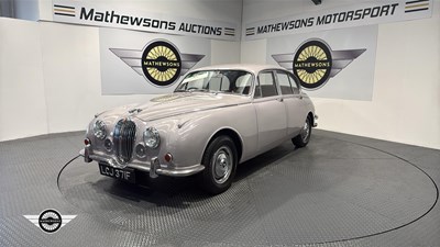 Lot 739 - 1967 JAGUAR 2.4/240