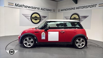Lot 139 - 2005 MINI MINI COOPER