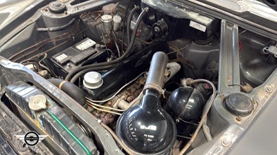 Lot 102 - 1960 FORD ZODIAC