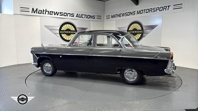 Lot 102 - 1960 FORD ZODIAC