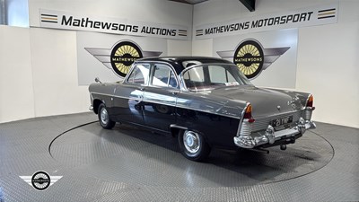 Lot 102 - 1960 FORD ZODIAC