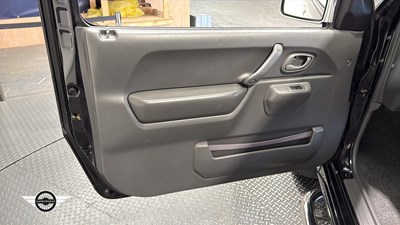 Lot 53 - 2004 SUZUKI JIMNY 02