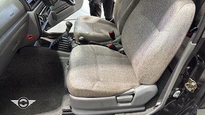 Lot 53 - 2004 SUZUKI JIMNY 02