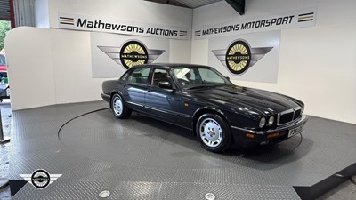 Lot 103 - 1997 JAGUAR XJ6 SPORT AUTO