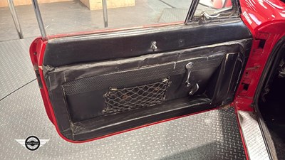 Lot 68 - 1967 RELIANT SCIMITAR