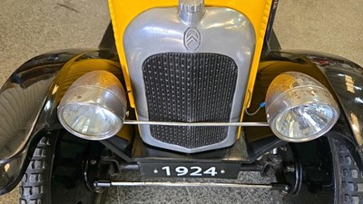 Lot 19 - CITROEN CHAIN DRIVEN PEDAL CAR, AS SHOWN ON THE BOOK PROVIDED, PEDAL CARS FOR KIDS