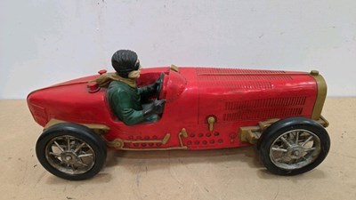 Lot 441 - PLASTIC/FIBREGLASS VINTAGE STYLE RACING CAR 28" LONG