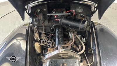 Lot 547 - 1950 VAUXHALL WYVERN