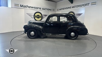 Lot 547 - 1950 VAUXHALL WYVERN