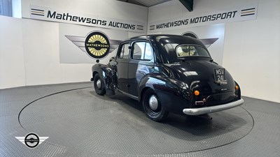 Lot 547 - 1950 VAUXHALL WYVERN