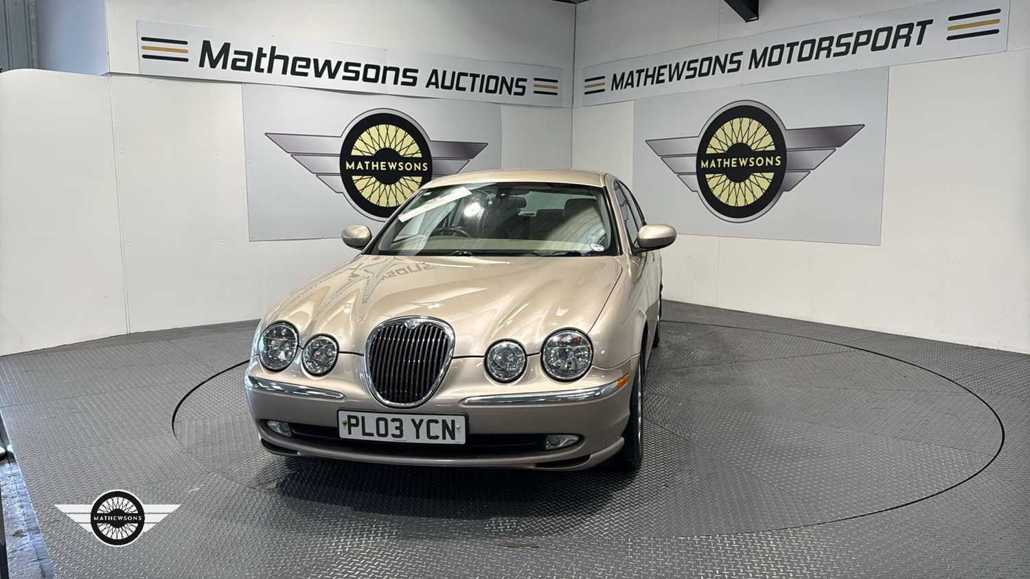 Lot 835 - 2003 JAGUAR S-TYPE V6 SE AUTO